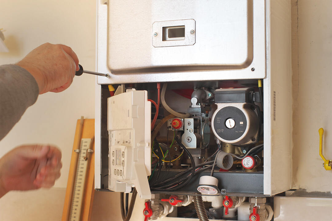 What are the Symptoms of a Faulty Diverter Valve?